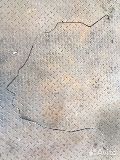 Трубка тормозная передняя правя Renault Laguna 2