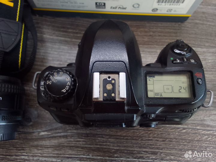 Nikon d100 с коробкой