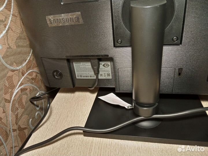 Монитор Samsung F24T450FZI