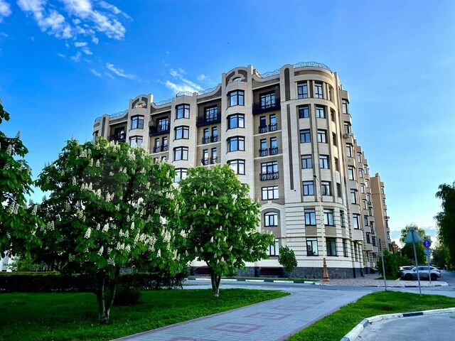 3-к. квартира, 100 м², 7/7 эт.