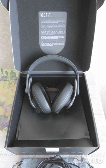 Akg K 371