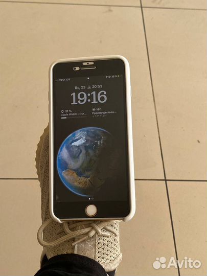 Телефон iPhone 8 plus