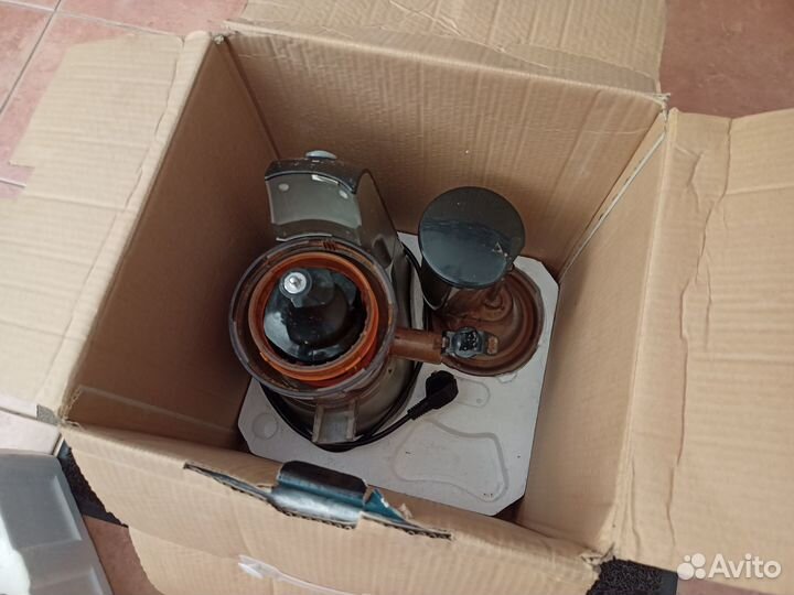 Шнековая соковыжималка Gemlux GL-SJ-77W,Мощ.240 Вт