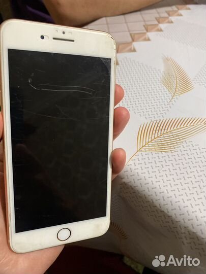 Телефон iPhone 8 plus