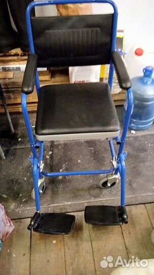 Инвалидная коляска