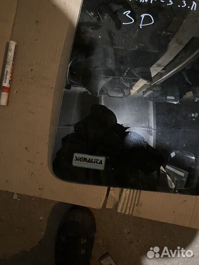 Стекло собачника правое volkswagen Golf 3 купе