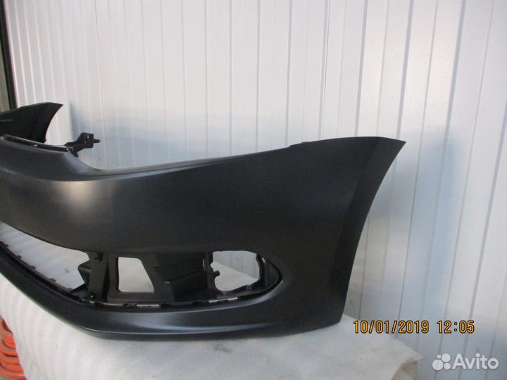 Бампер передний Volkswagen Polo (поло) c 10-15 г