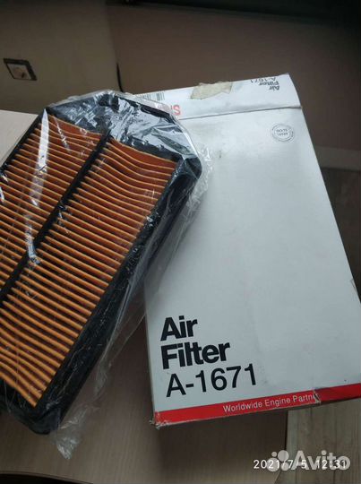 Фильтр воздушный на Хонда CR-W III