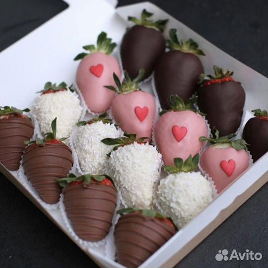 Наборы из клубники в шоколаде