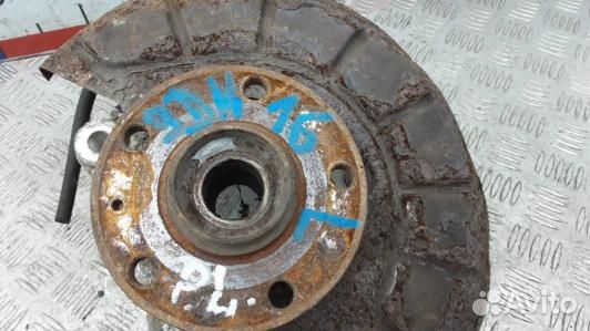 Ступица передняя левая volkswagen passat B6 (9DN16