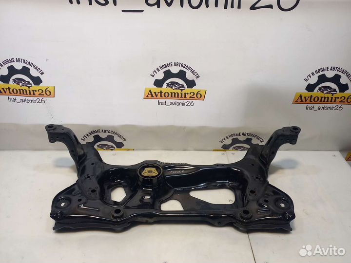 Подрамник передний Skoda Octavia A8