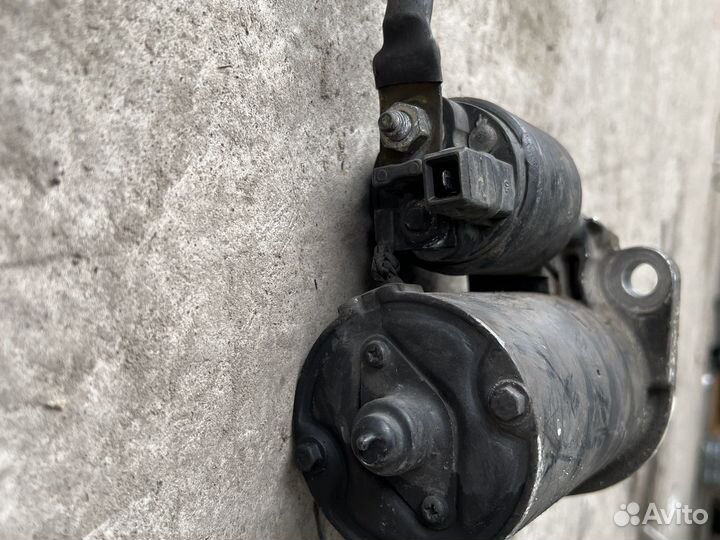 Стартер Volkswagen Audi Skoda