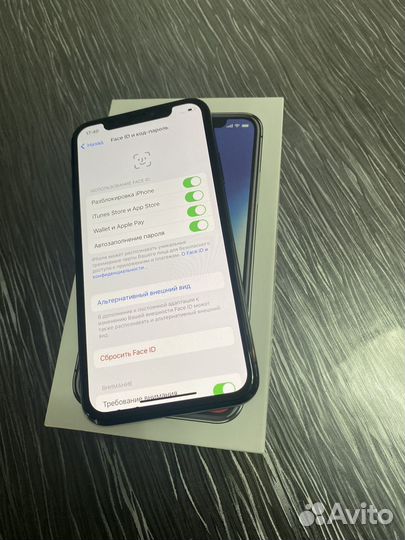 Телефон iPhone x 256gb