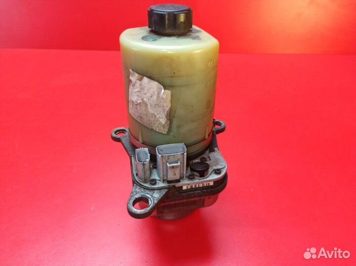 Насос гур Ford Focus CB4 qqdb 2009