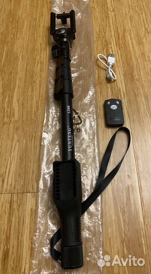 Монопод для селфи Yunteng YT-1288 черный