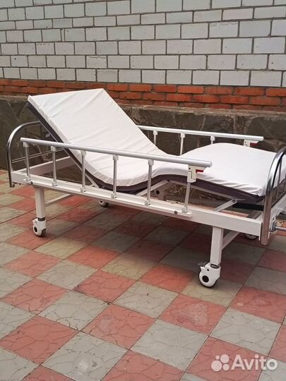 Кровать для лежачих больных