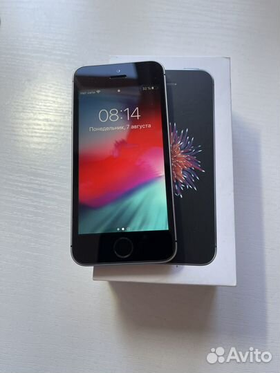 Телефон iPhone SE, Space Gray, 32GB