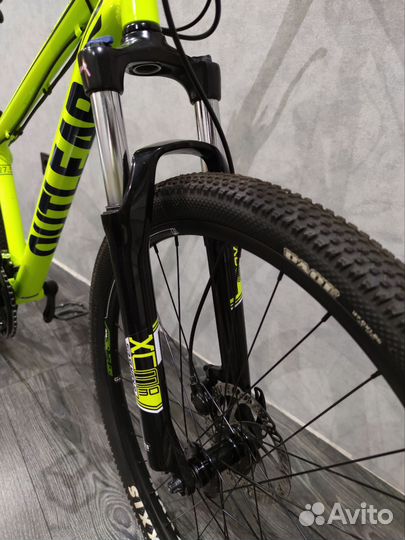 Велосипед Outleap Riot Pro