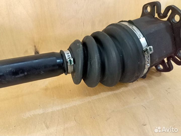 Привод передний правый Audi A6 C6