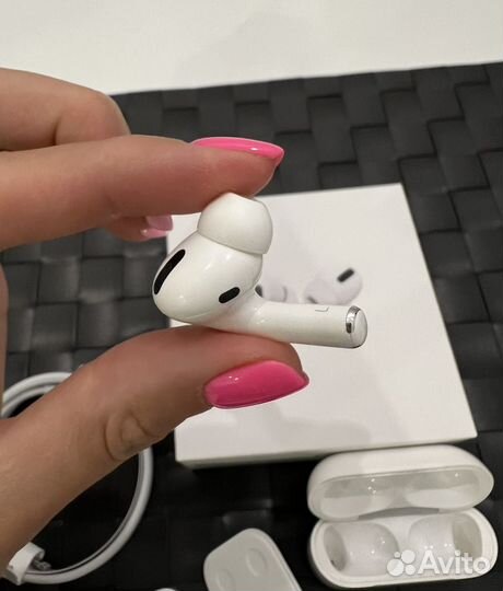 Наушник apple airpods pro 2 левый с кейсом