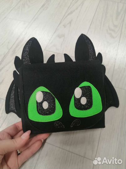 Сумочка из фетра. Возможно крепление на самокат