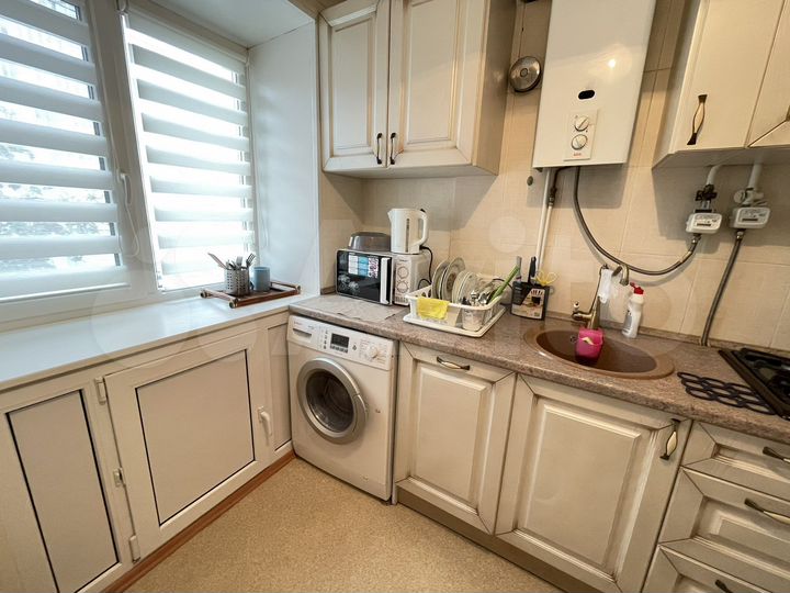 2-к. квартира, 42 м², 2/5 эт.