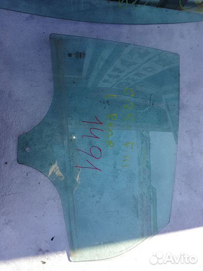 Стекло двери задней левой Ford Focus