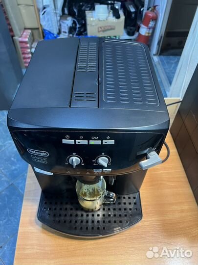 Кофемашина delonghi caffe corso