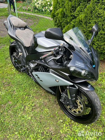 Продам Yamaha R1 2008г