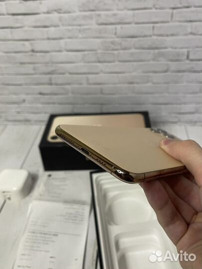 iPhone 11 Pro Max, 64 ГБ