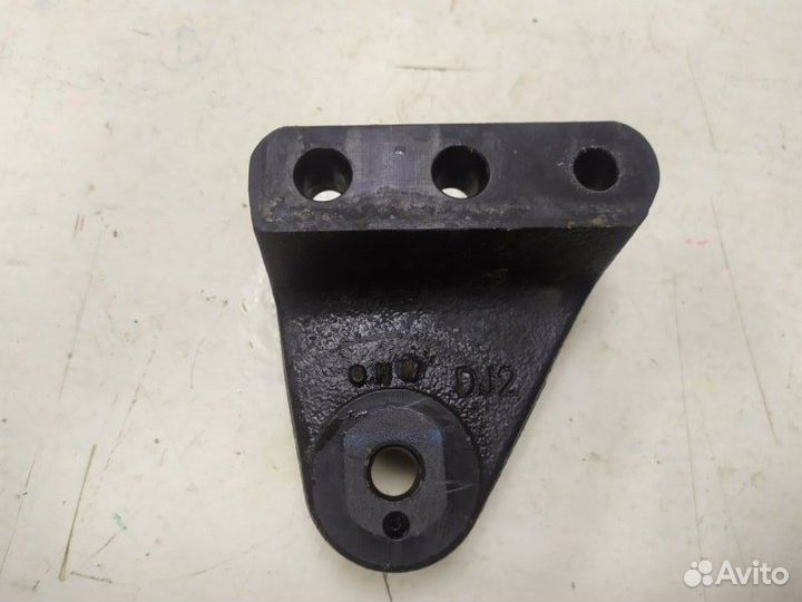 Кронштейн опоры двигателя правый Hyundai Creta GS