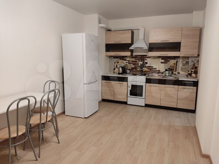 2-к. квартира, 51 м², 12/18 эт.