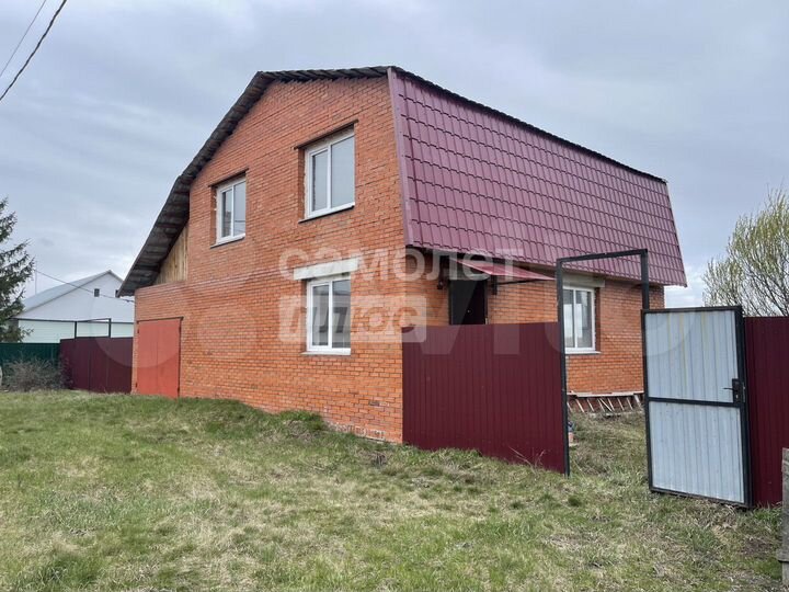 Коттедж 155 м² на участке 12,2 сот.