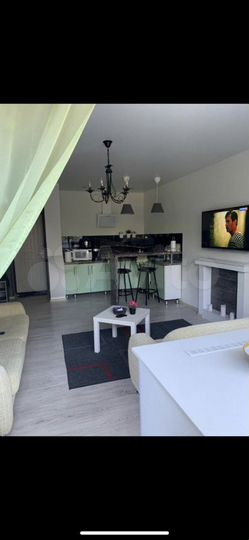 2-к. квартира, 42 м², 1/2 эт.