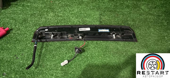 Дополнительный стоп-сигнал Geely Monjaro 2023