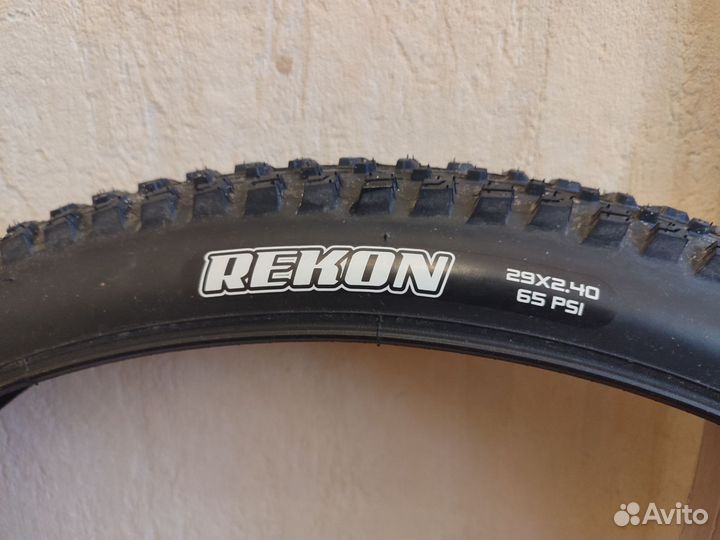 Покрышки велосипедные Maxxis Recon 29x2.4