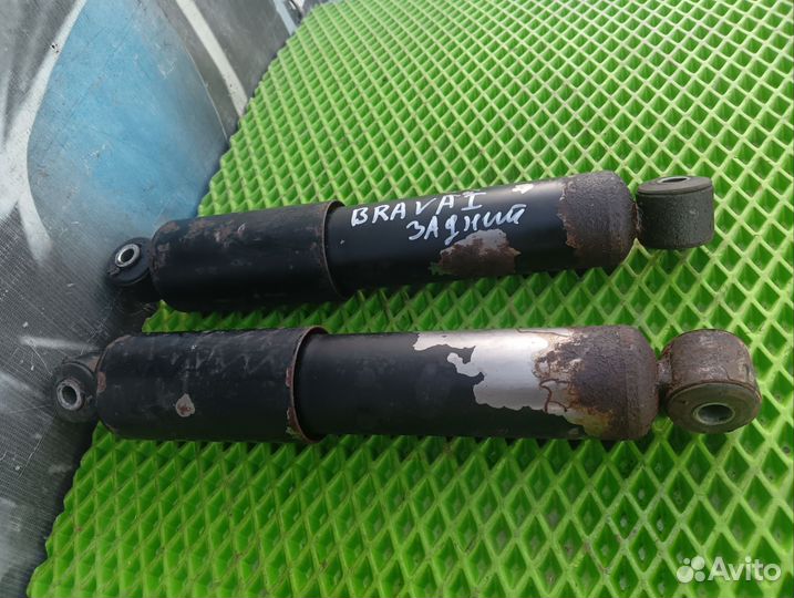Амортизаторы задние