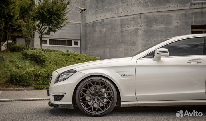 Кованые диски в стиле Vossen для Mercedes CLS R20