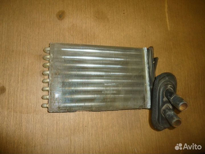 1JD819031 радиатор отопителя Skoda Octavia A4 Tour