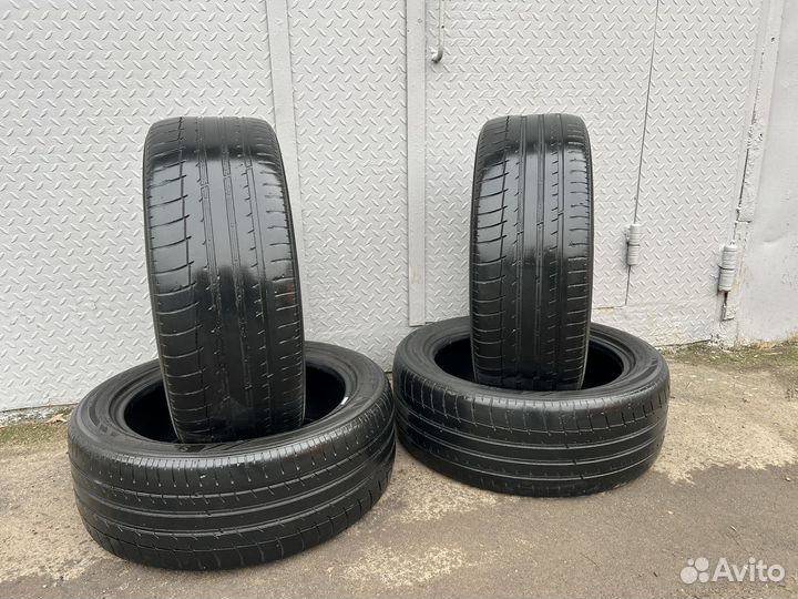 Triangle Sports TH201 225/50 R18