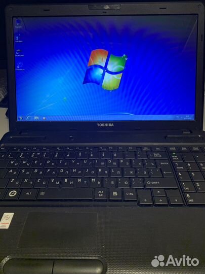 Toshiba Intel Core I3/4 GGB Ram/320GGB HDD