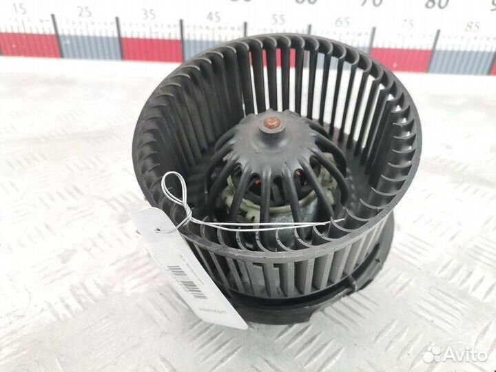 Моторчик печки для Renault Clio 3 7701062226