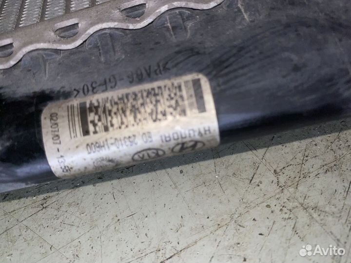 Радиатор охлаждения Kia Ceed ED 976061H600