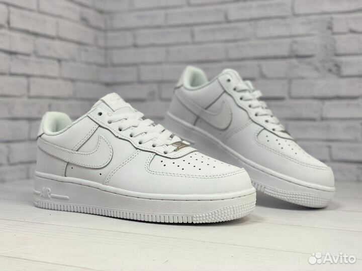 Кроссовки Nike air force 1