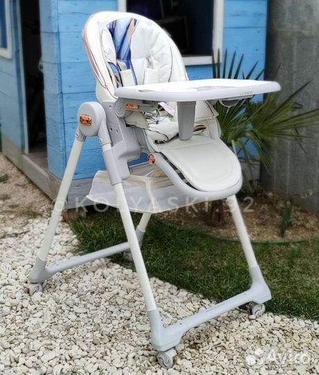 Стульчик для кормления Luxmom Q7 белый
