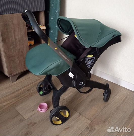 Коляска автолюлька