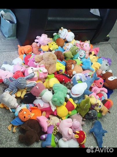 Мягкие игрушки из аппарата хватайка