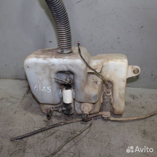 Бачок Омывателя land rover Discovery 3 2004-2009