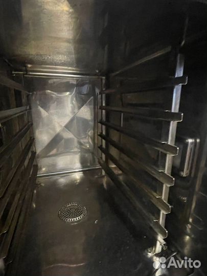 Пароконвектомат Rational CM 61