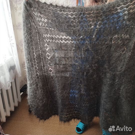 Пуховый платок новый